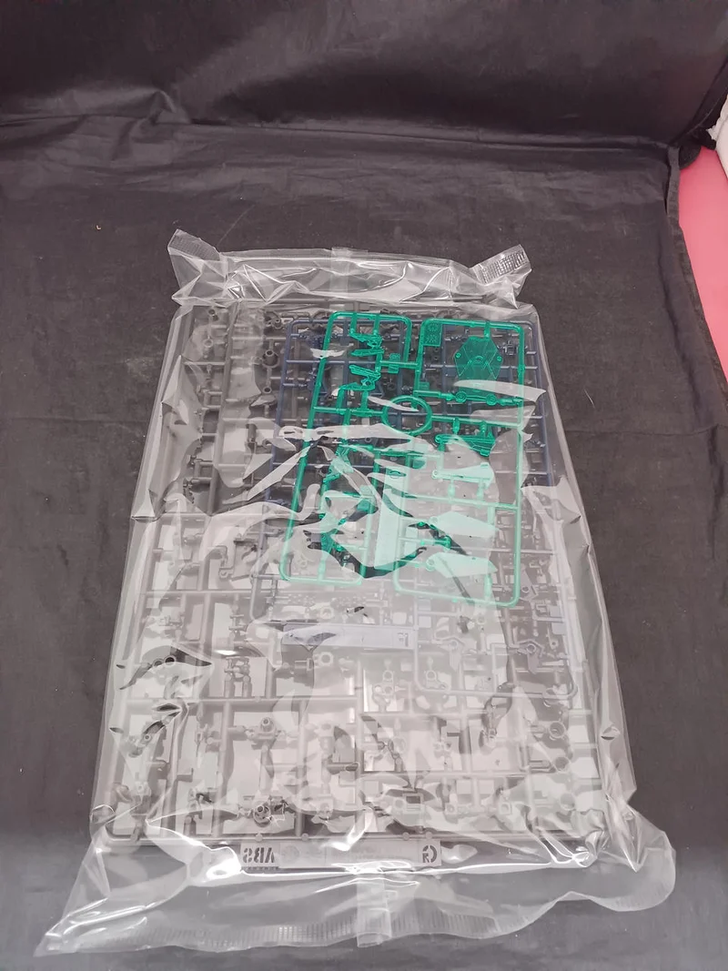BANDAI Mobile Suit Gundam UC Unicorn Gundam Unit 2 Banshee Norn