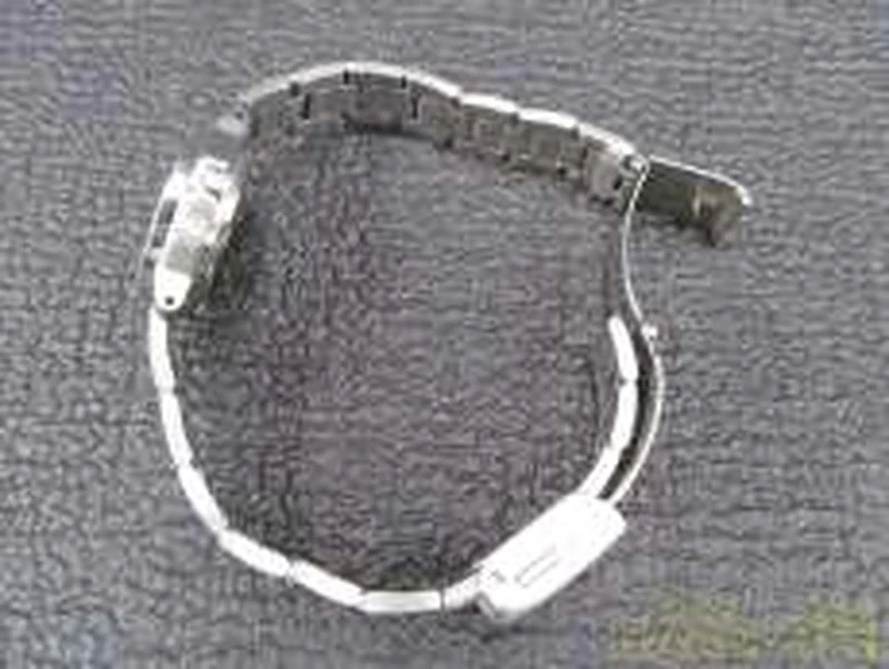 CITIZEN Solar-Armbanduhr E000-S95609