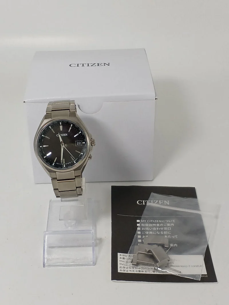 CITIZEN Atessa Eco-Drive Funkgesteuerte Armbanduhr CB1120-50E
