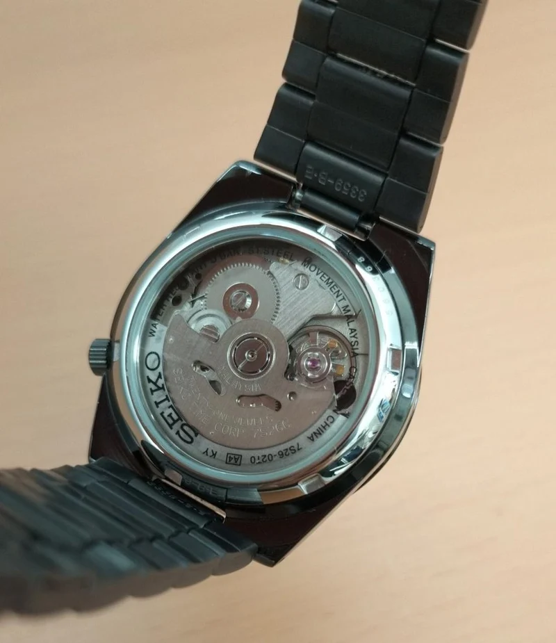 SEIKO Automatik-Armbanduhr SNKE03K1