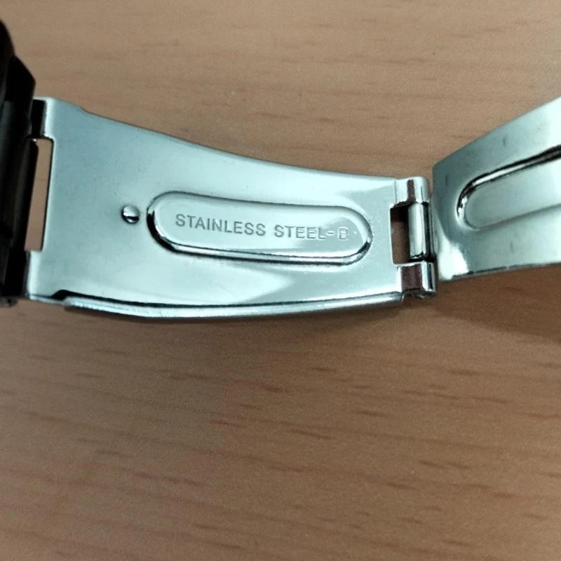 SEIKO Automatik-Armbanduhr SNKE03K1