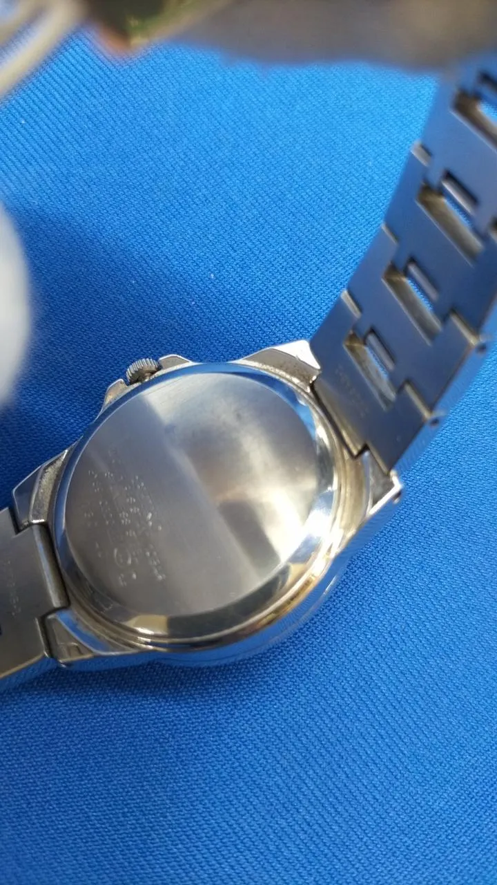 SEIKO Quarz-Armbanduhr 5Y89-0B20