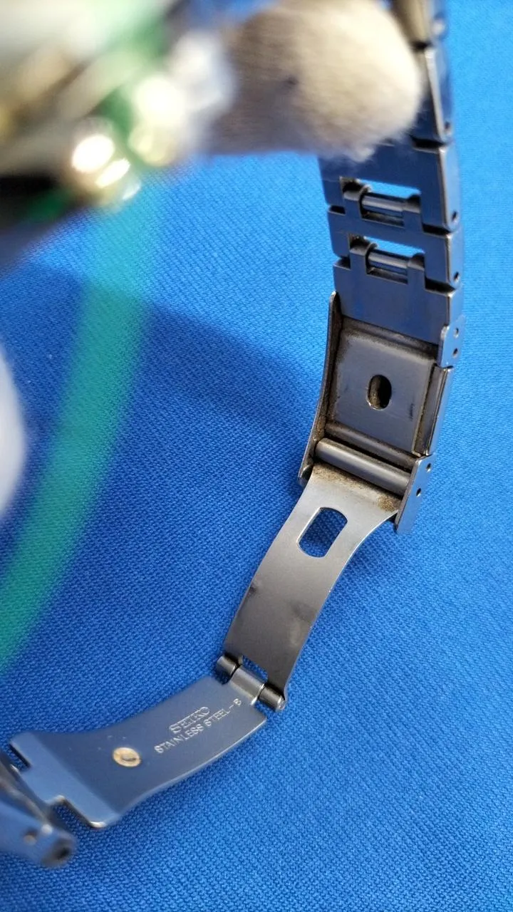 SEIKO Quarz-Armbanduhr 5Y89-0B20