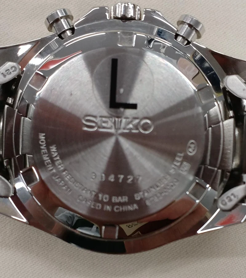 SEIKO Quarz-Armbanduhr 8T63-00D0