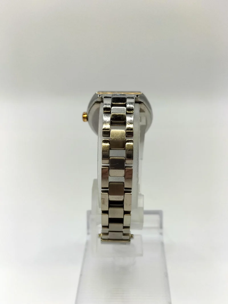 SEIKO LUKIA Solaruhr V137-0CD0