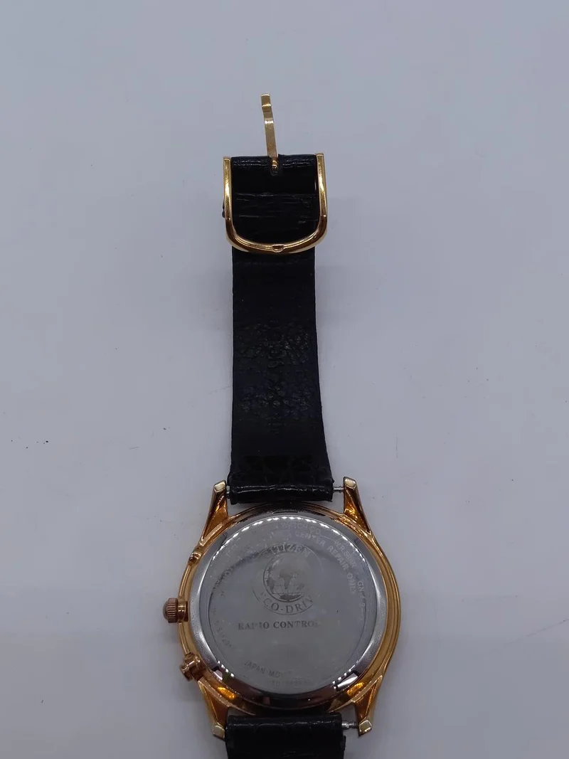 CITIZEN Solar- und funkgesteuerte analoge Armbanduhr H415-S112915