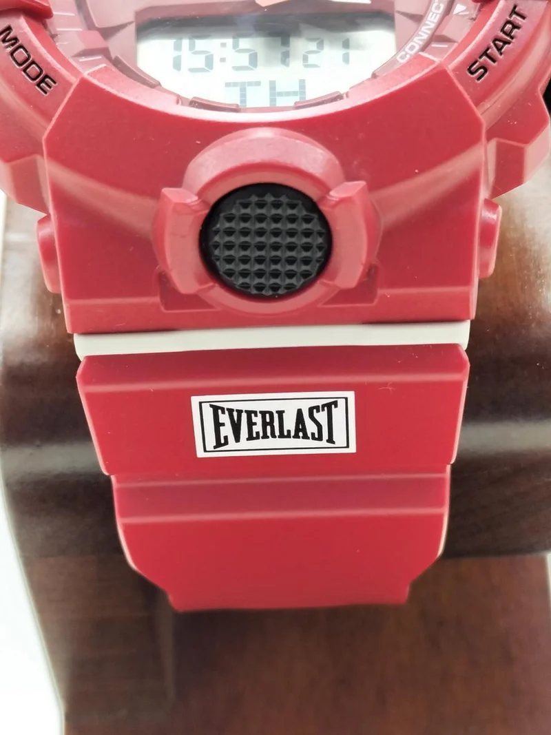 CASIO G-SHOCK GBA-800 EVERLAST Kollaborationsmodell