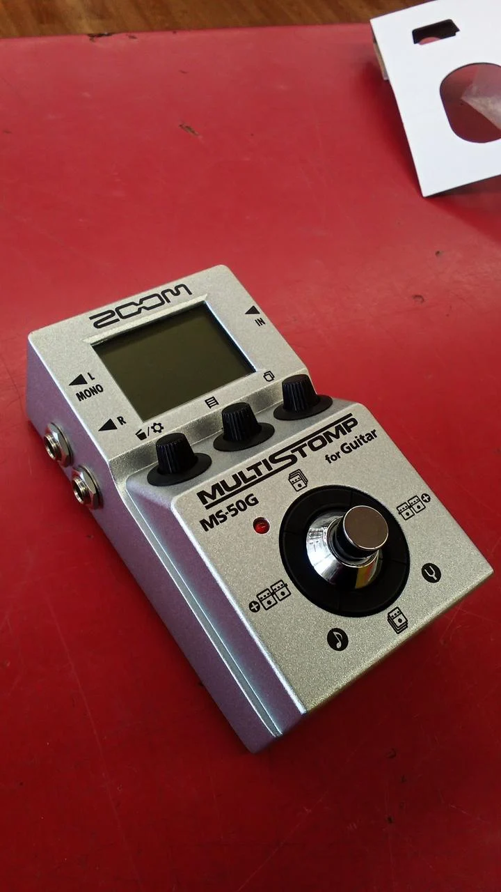 ZOOM MultiStomp Multi-Effektpedal MS-50G