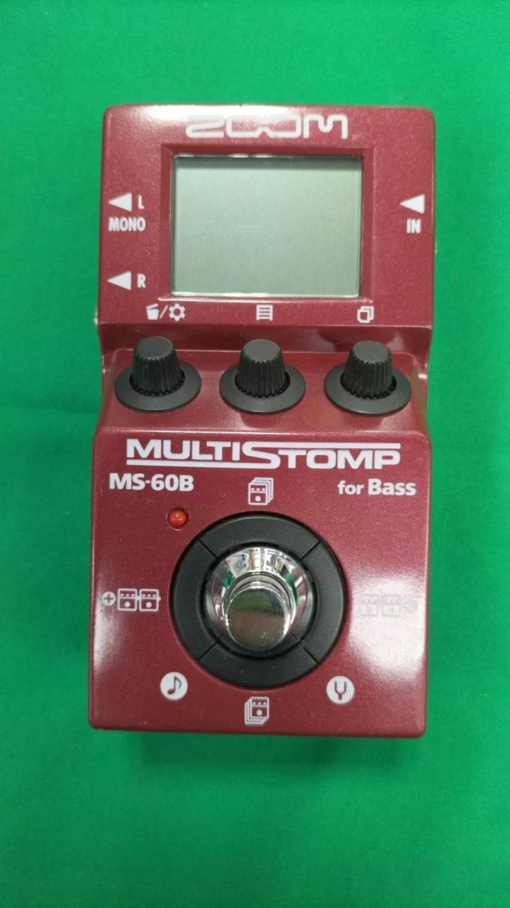 ZOOM Multi-Effektpedal MS-60B