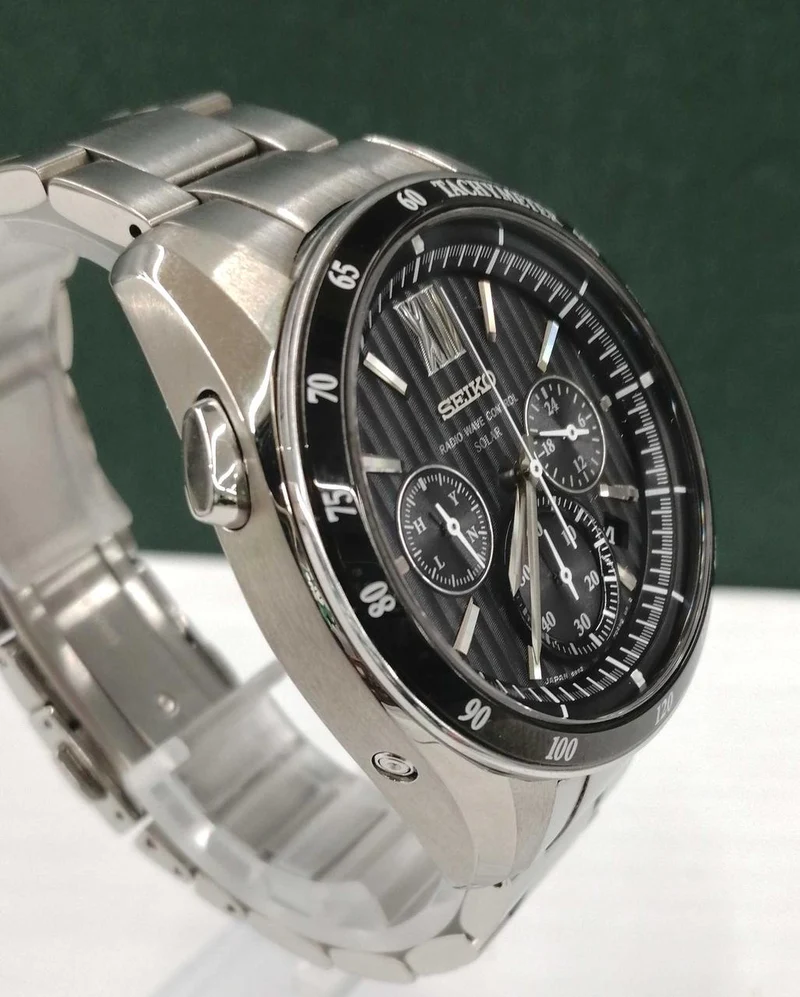 SEIKO Solar-Armbanduhr 571087