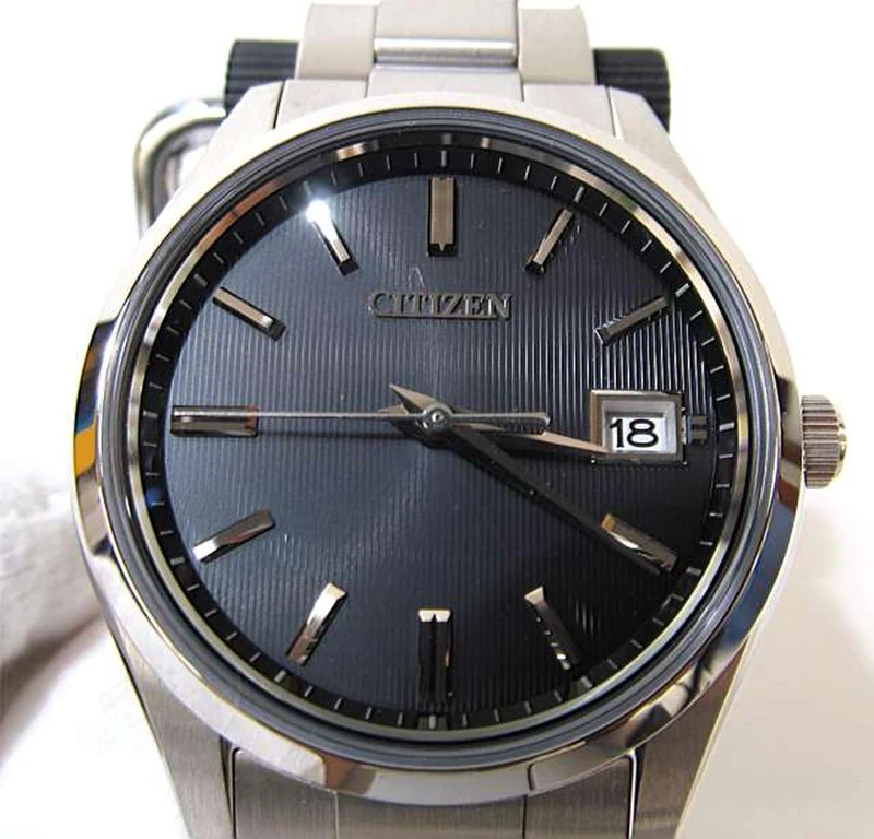 CITIZEN Armbanduhr AQ4000-51E