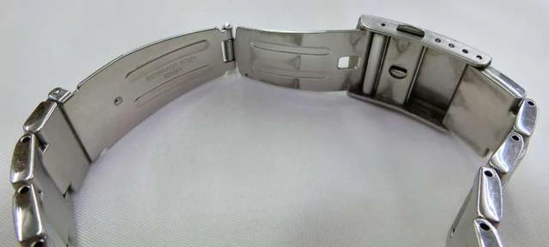 CASIO G-SHOCK Solar GST-B200