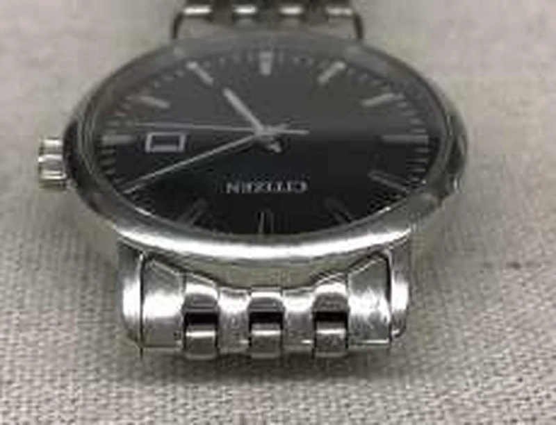 CITIZEN ECO-DRIVE Solar-Armbanduhr E111
