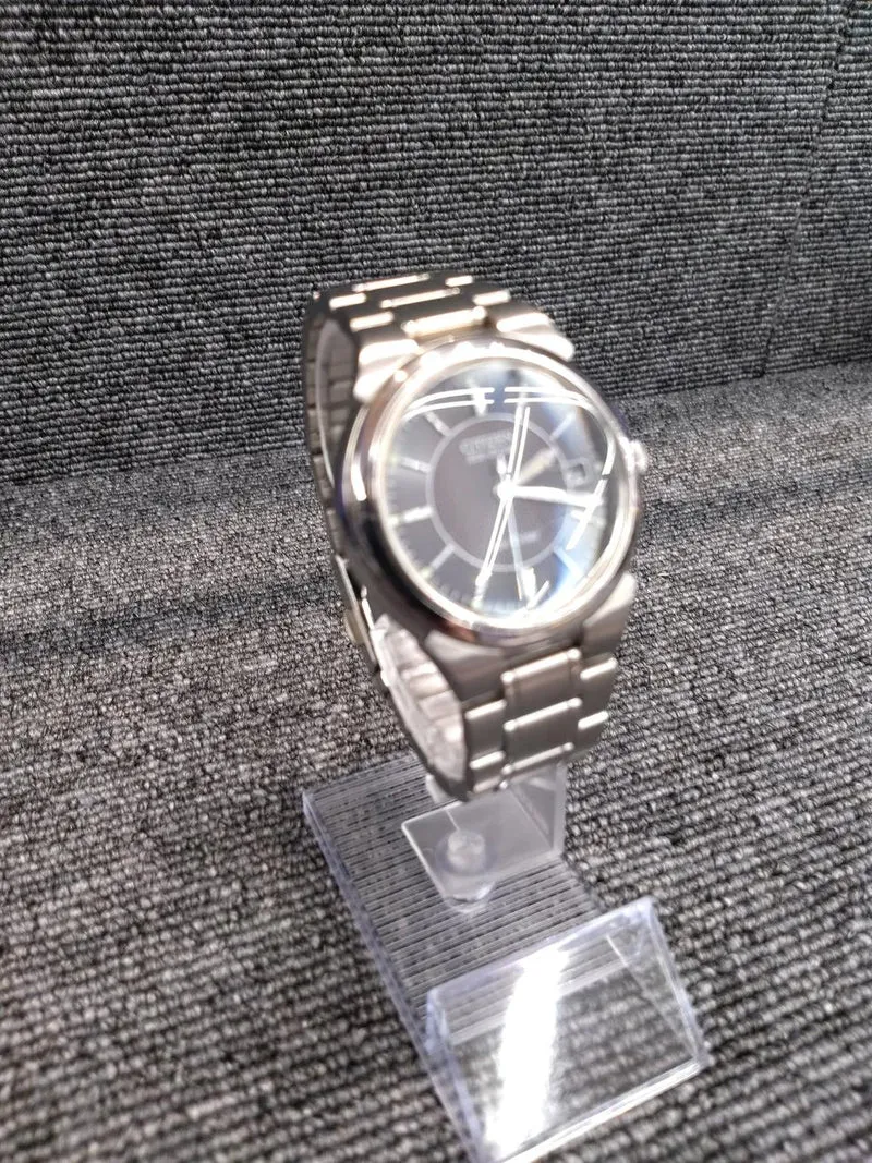 CITIZEN Solar-Armbanduhr E111-S027161