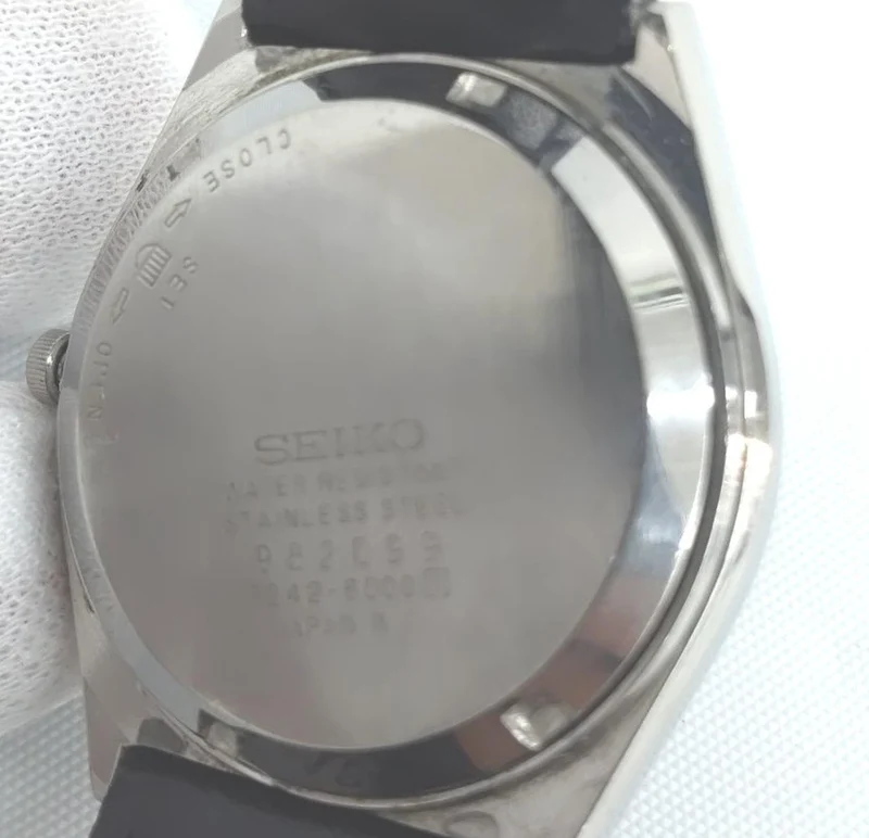 SEIKO Armbanduhr 8242-6000