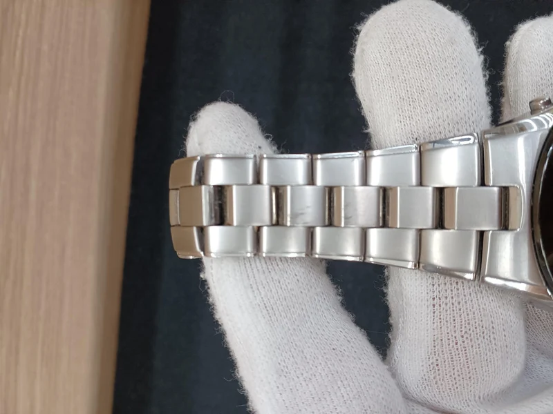 SEIKO Solar-Armbanduhr 8B43-0AB0