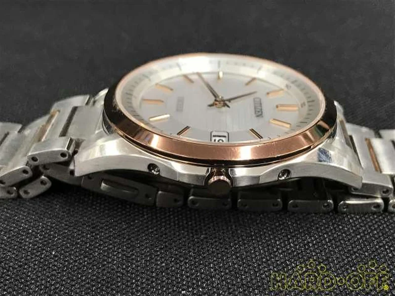 CITIZEN Solarradio H110-T020020