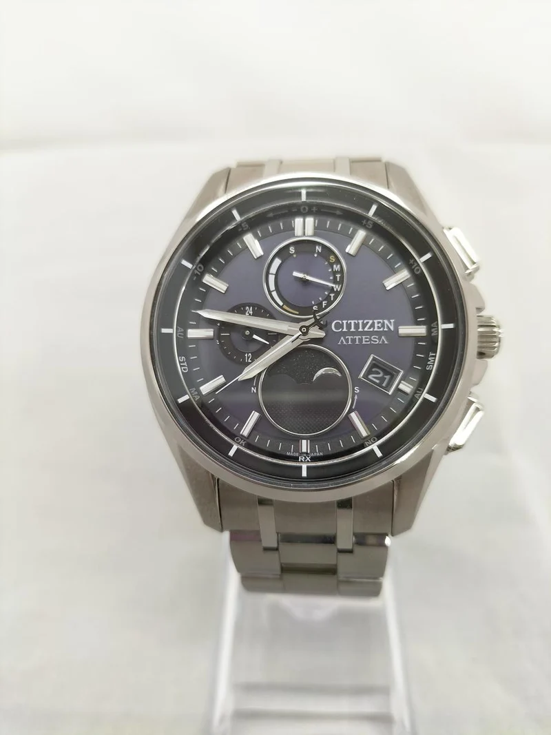 CITIZEN Eco-Drive Funkgesteuerte Uhr H874-005HK01