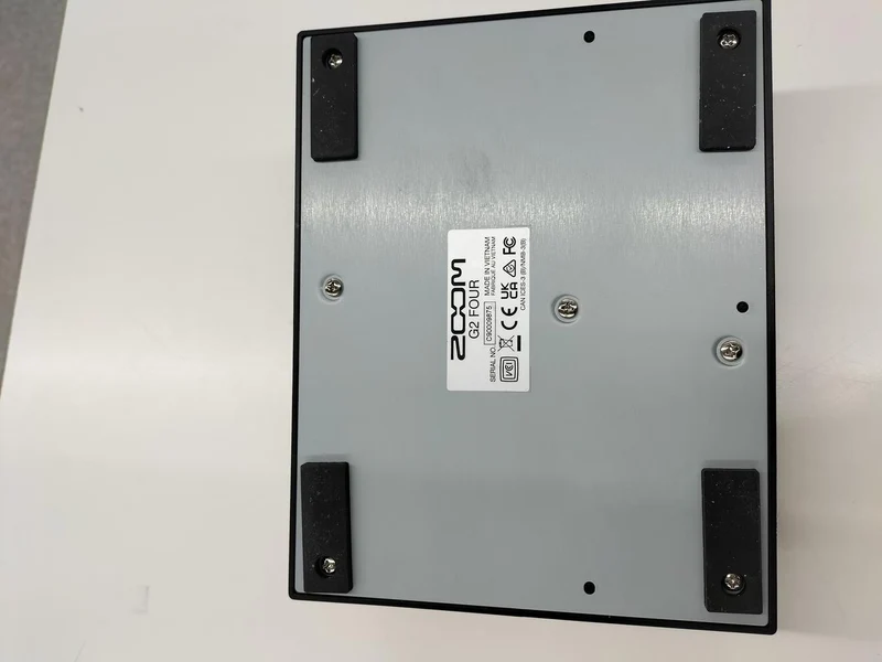 ZOOM Multi-Effekte G2X FOUR