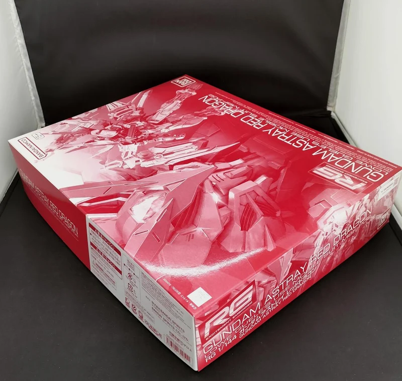 BANDAI Gundam Astray Red Dragon RG 1/144