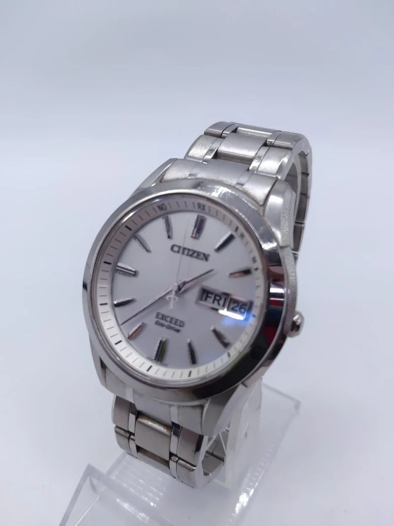 CITIZEN Eco-Drive Armbanduhr EXCEED GN-4W-S