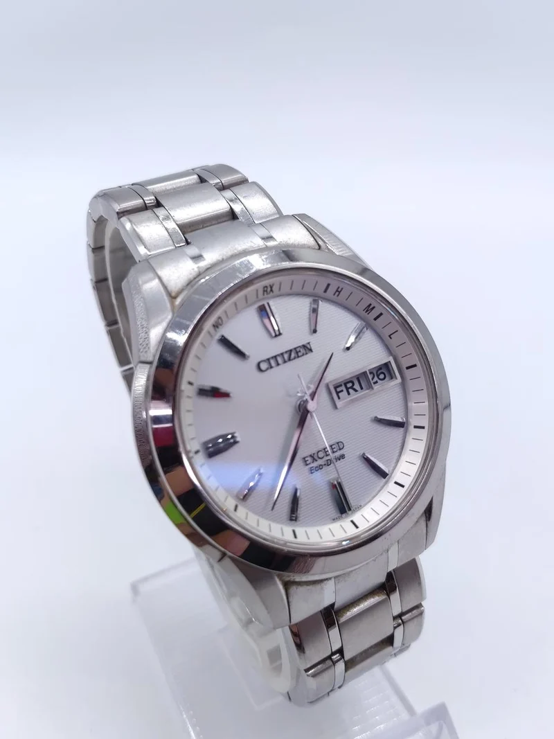 CITIZEN Eco-Drive Armbanduhr EXCEED GN-4W-S