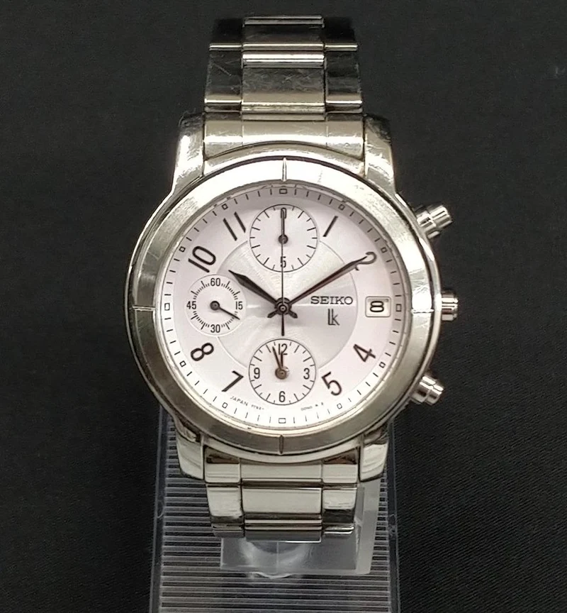 SEIKO Quarz-Armbanduhr 7T92-0DL0