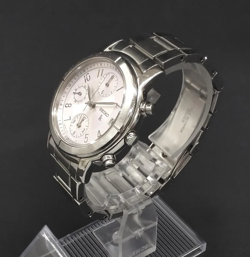 SEIKO Quarz-Armbanduhr 7T92-0DL0