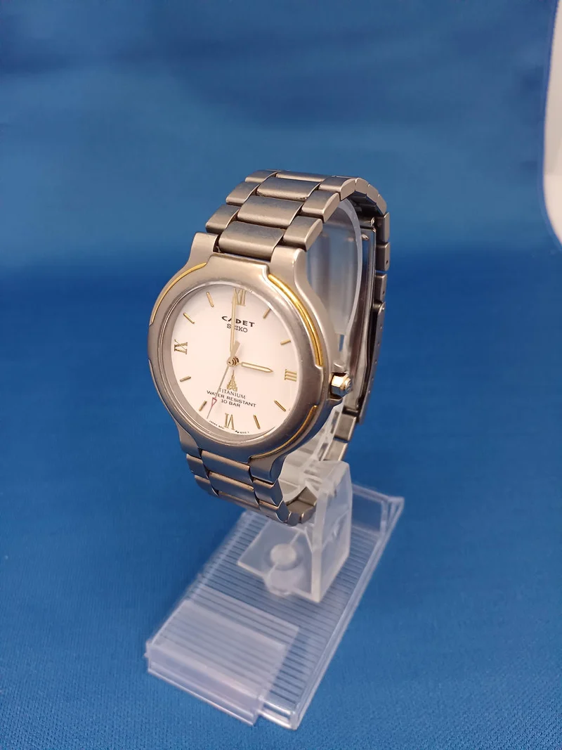 SEIKO Quarz-Armbanduhr 5P31-6250