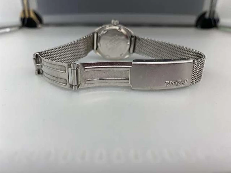 [SCHROTT] CITIZEN COSMOSTAR DATE (21 Juwelen) 4-610601Y