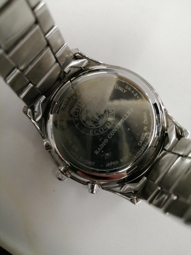 CITIZEN Eco Drive Funkgesteuerte Uhr AS1060-54L