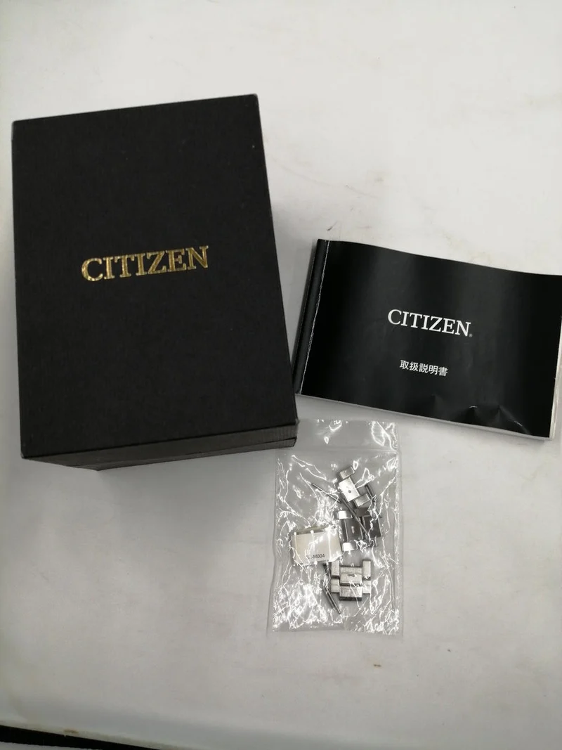 CITIZEN Eco Drive Funkgesteuerte Uhr AS1060-54L