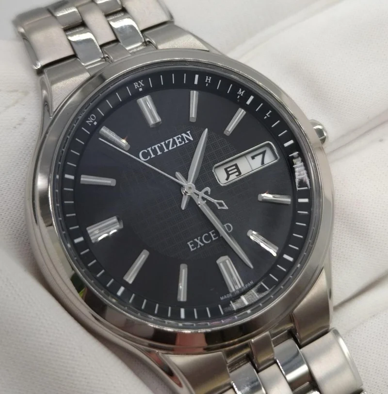 CITIZEN Eco-Drive Armbanduhr H100-T08661