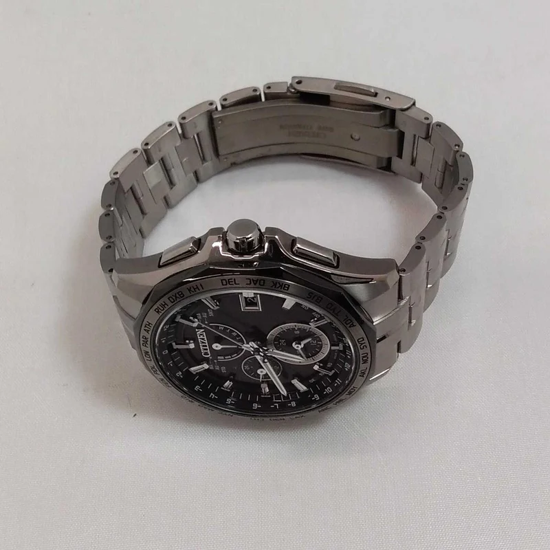 CITIZEN Funkgesteuerte Solar-Armbanduhr GN-4W-S