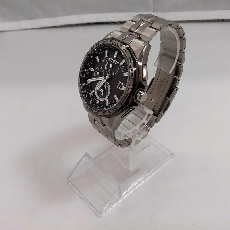 CITIZEN Funkgesteuerte Solar-Armbanduhr GN-4W-S