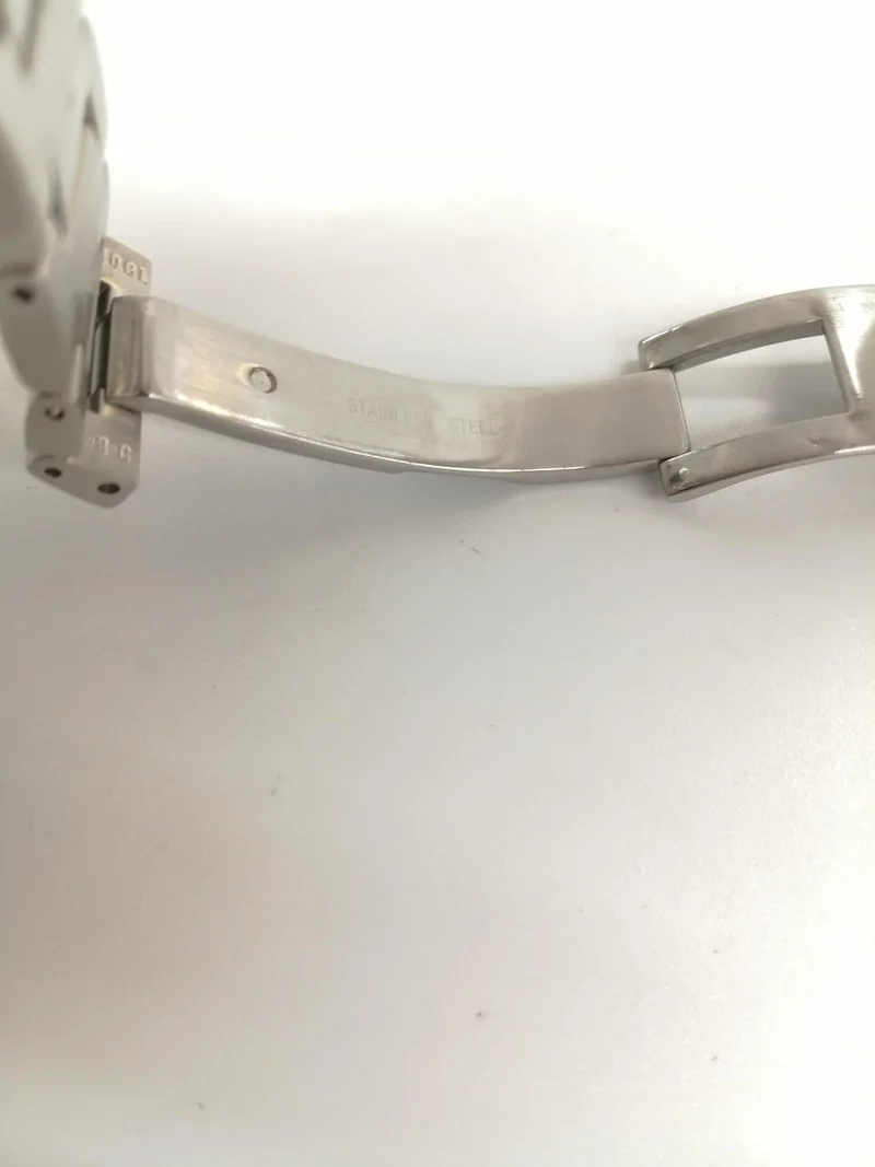 SEIKO Solar-Armbanduhr 8B82-0AL0