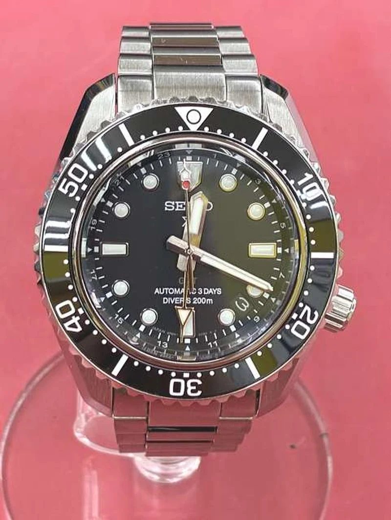 SEIKO Mechanische Automatik (mit Handaufzug) SBEJ011