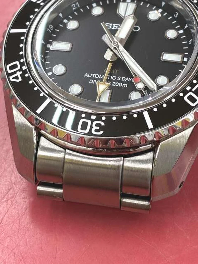 SEIKO Mechanische Automatik (mit Handaufzug) SBEJ011
