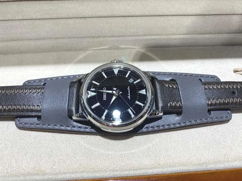 SEIKO Automatik-Armbanduhr 6L35-00E0