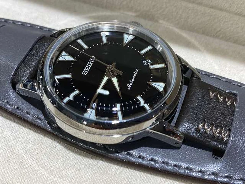 SEIKO Automatik-Armbanduhr 6L35-00E0