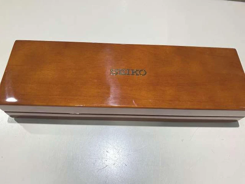 SEIKO Automatik-Armbanduhr 6L35-00E0