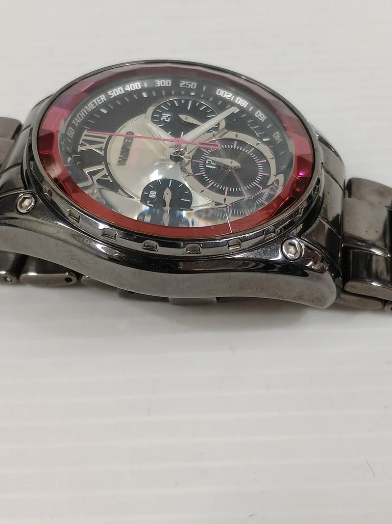 SEIKO WIRED Chronograph 7T11-0bd0 Lila × Metallgehäuseboden weist Kratzer auf