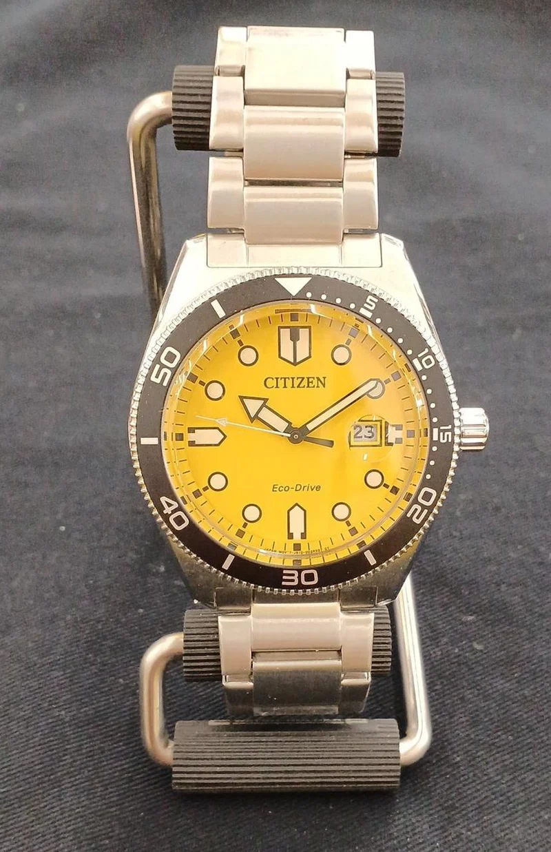 CITIZEN Armbanduhr AW1760-81Z J810-003PW01