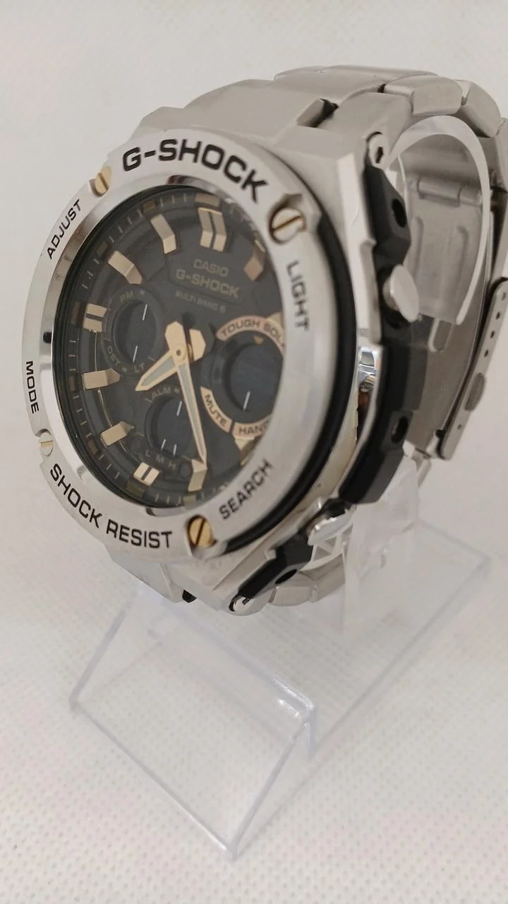 CASIO G-SHOCK GST-W110D