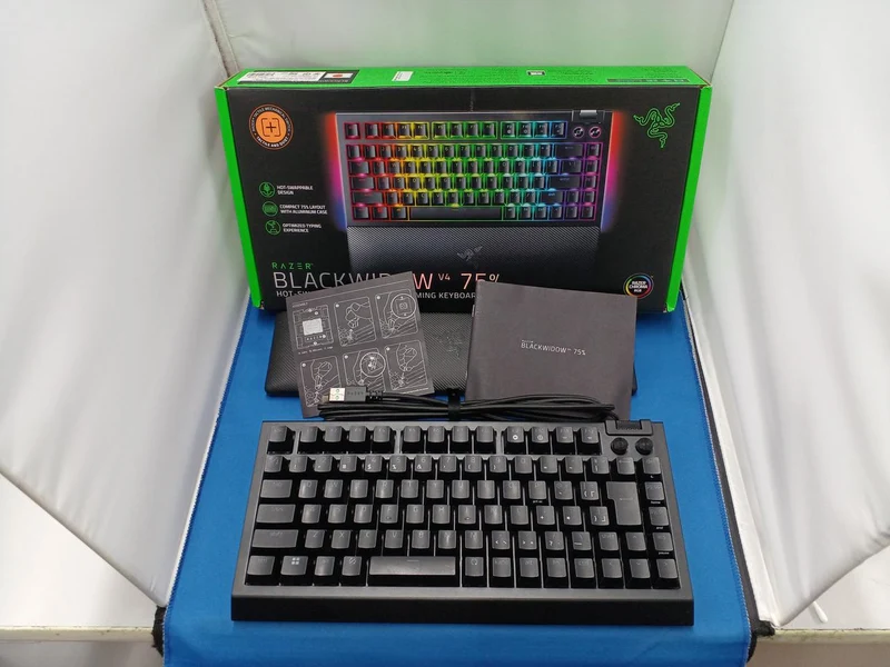 RAZER Gaming-Tastatur RZ03-05001300-R3J1