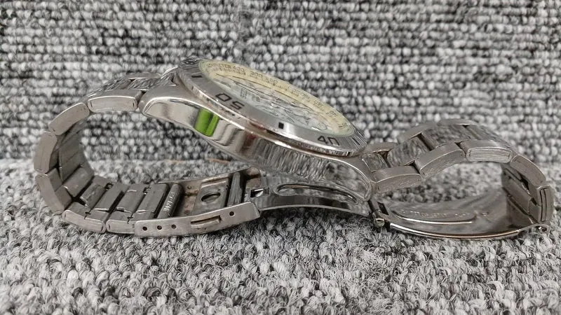 SEIKO Quarz-Analog-Armbanduhr 6T63-00E0