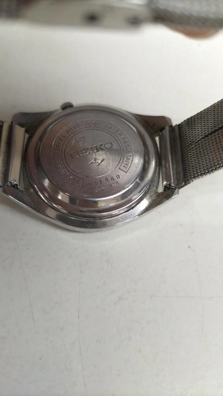 [SCHROTT] SEIKO Automatik (Schrott) 7019-7060 Funktioniert nicht / Flu-Kopf-Fehlfunktion
