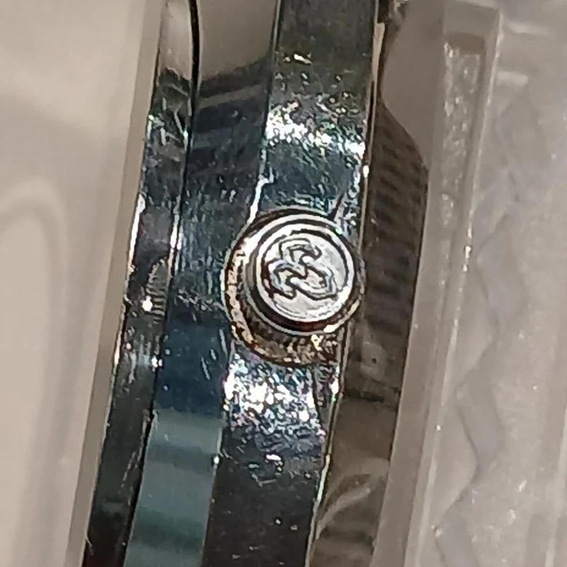 SEIKO KING QUARTZ 4523-8100