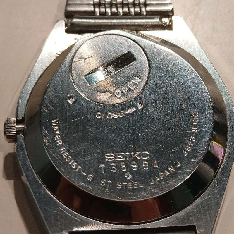 SEIKO KING QUARTZ 4523-8100