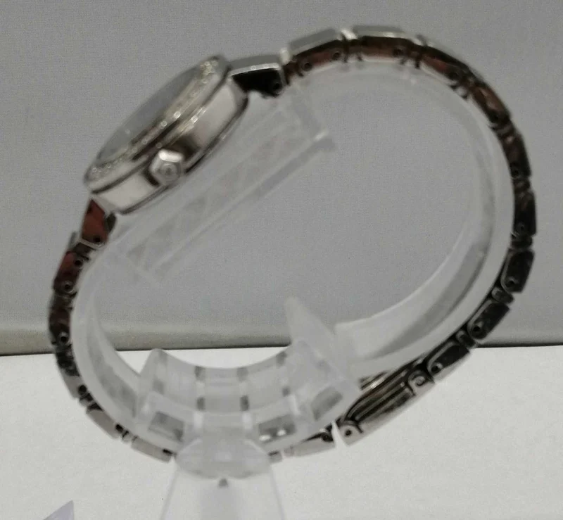 SEIKO Lucia Karte V111-0CF0